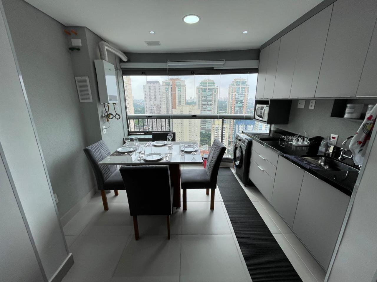 Apartamento Confortavel Com Vaga De Garagem - Airbrooklin São Paulo