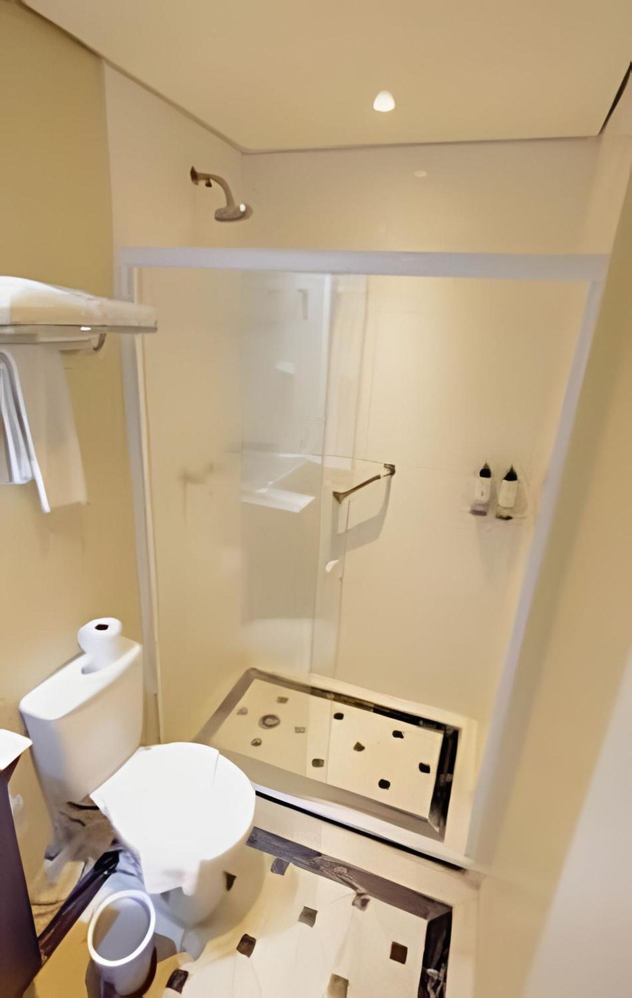 Hotel Flat Sena Madureira *