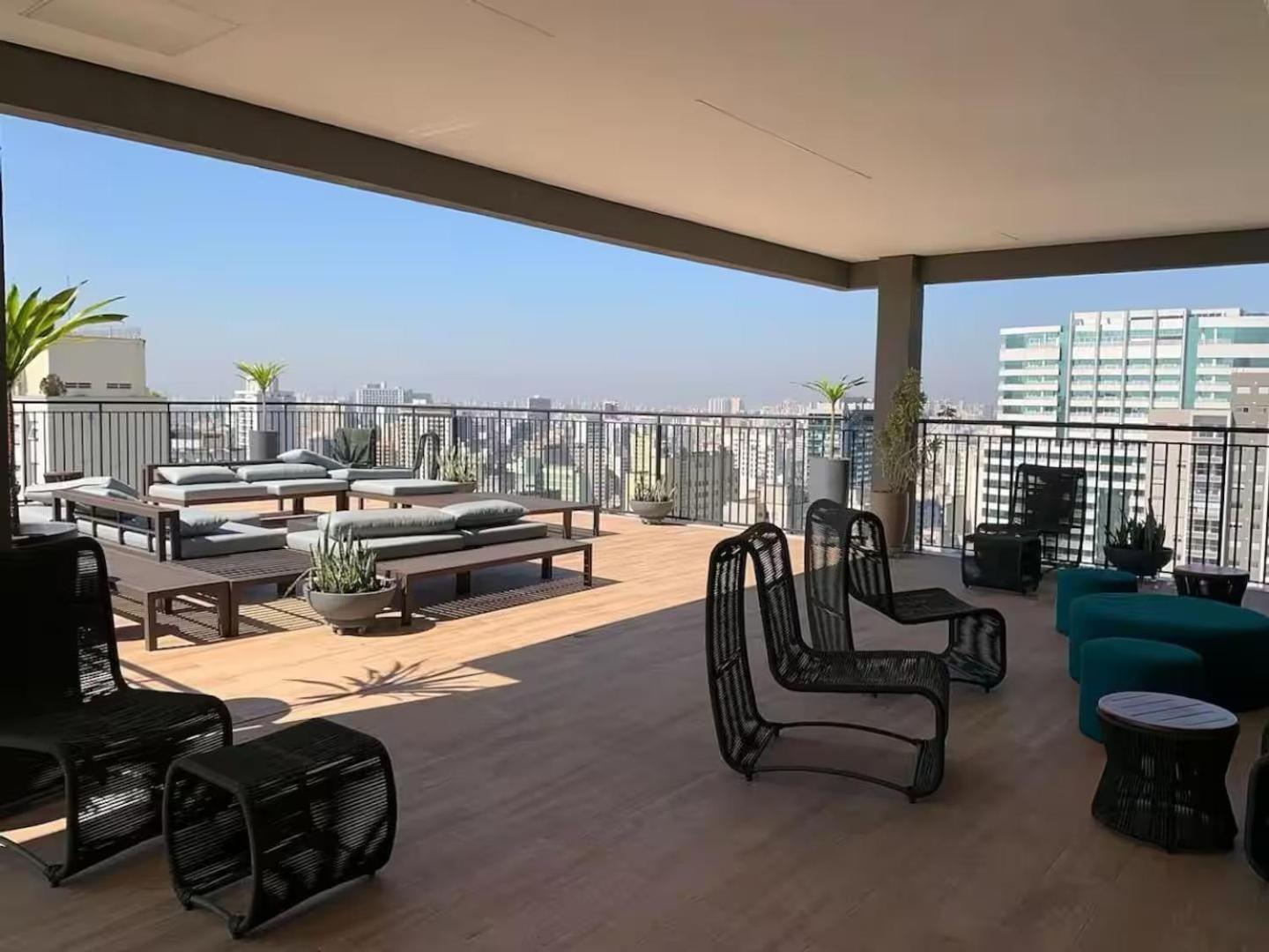 Apartment Com Ampla Vista, Pq Augusta, 11 Andar, Metro *
