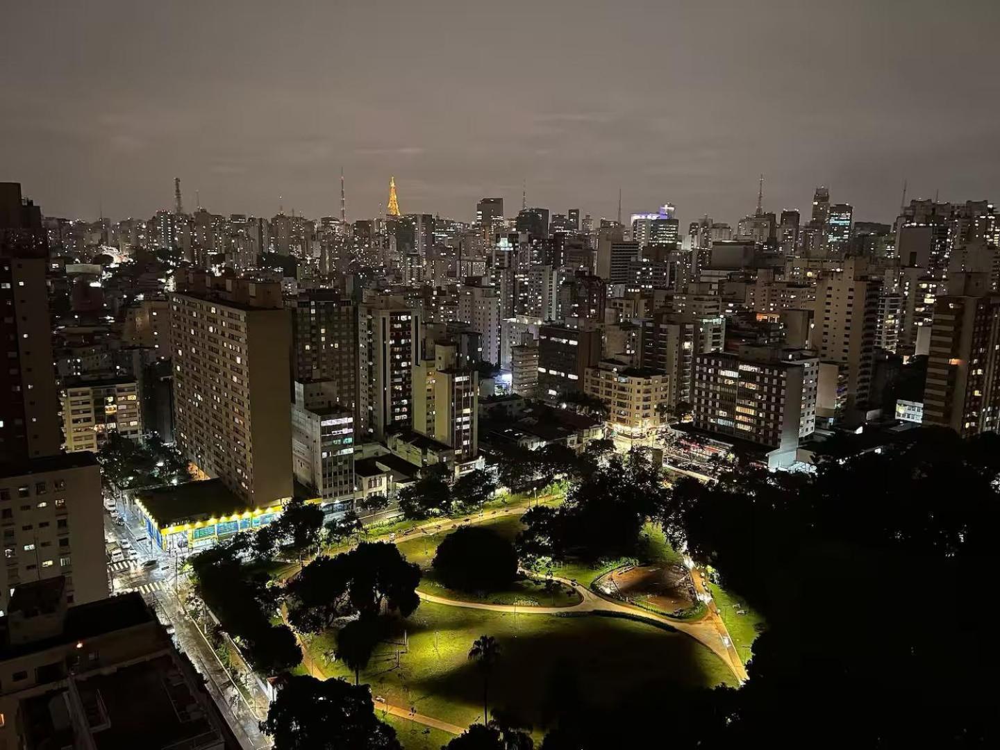 Apartment Com Ampla Vista, Pq Augusta, 11 Andar, Metro