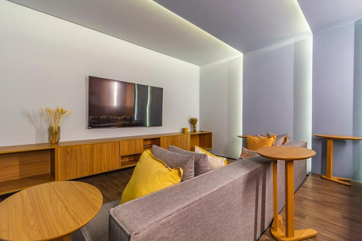 Apartamento Fl1501 - O Em Pinheiros, Com Ar E Piscina *