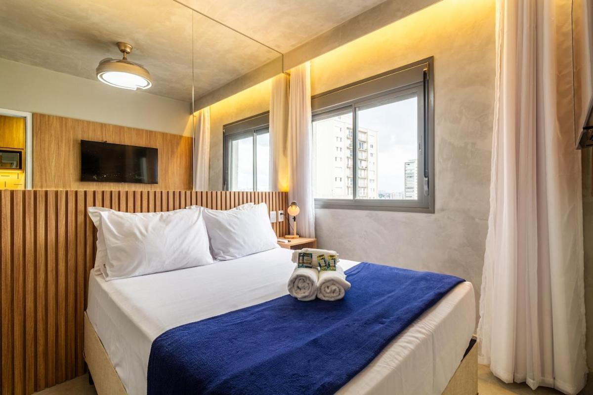 Fl1501 - O Em Pinheiros, Com Ar E Piscina Apartamento *