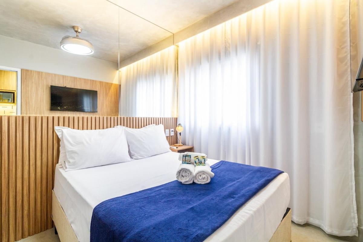 Fl1501 - O Em Pinheiros, Com Ar E Piscina Apartamento