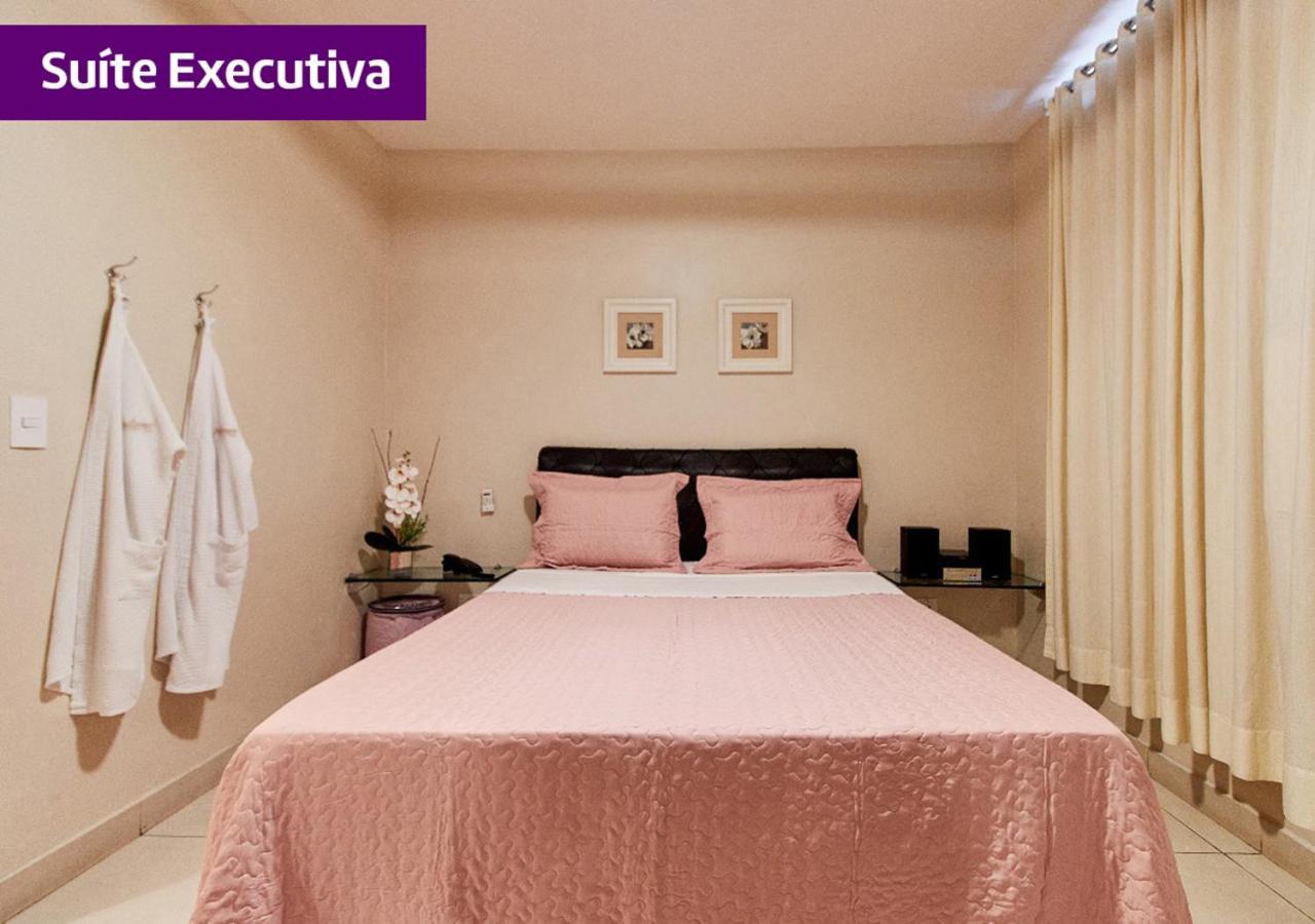 Intense Hotel do amor