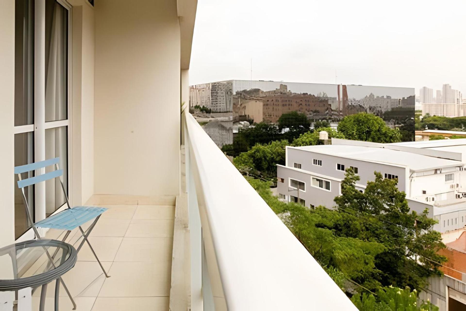 Apartamento Mooca, Garagem, Piscina,ar Condicionado *