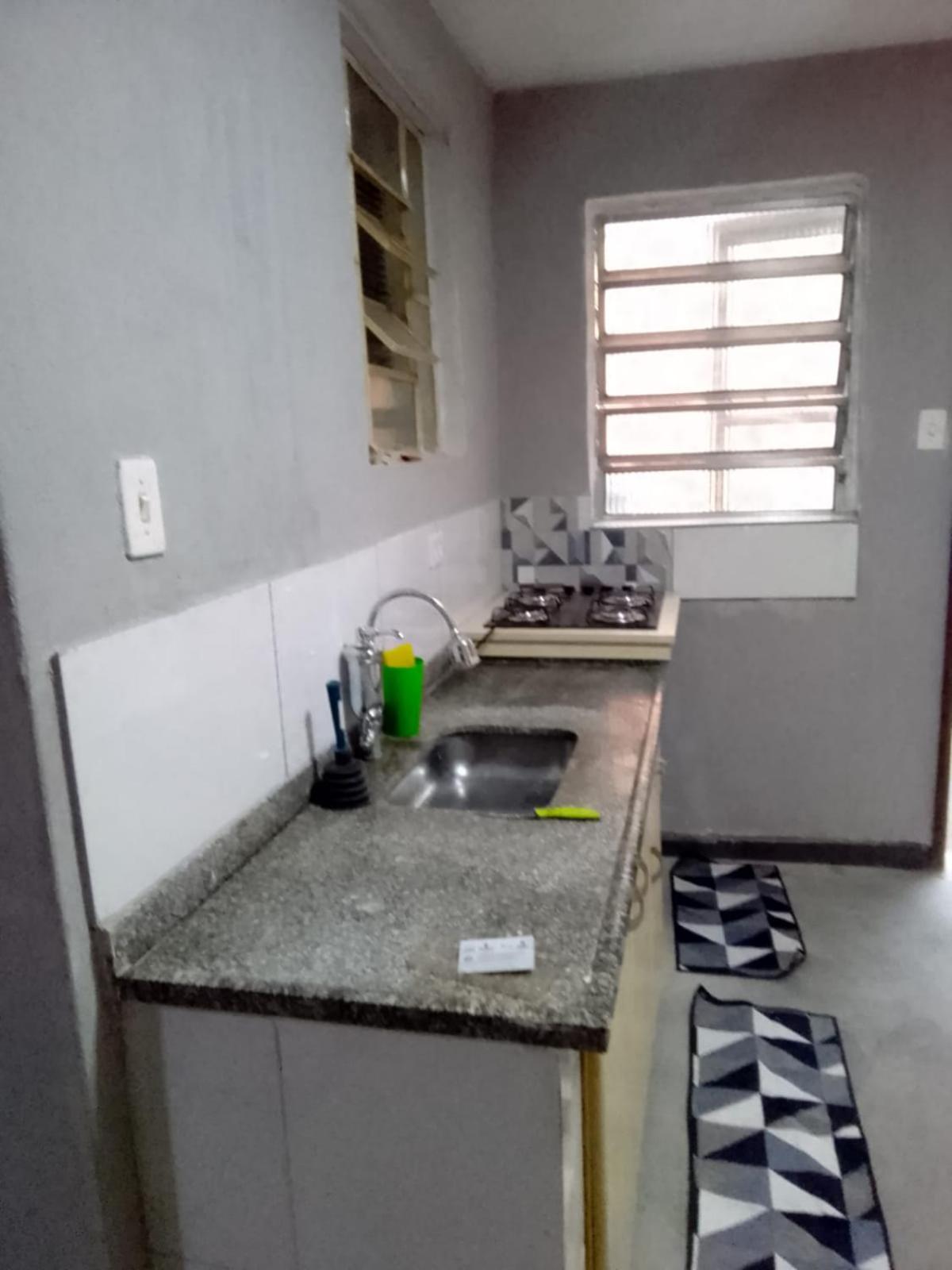 Simples E Tranquilo Lugar Na Guilherme *