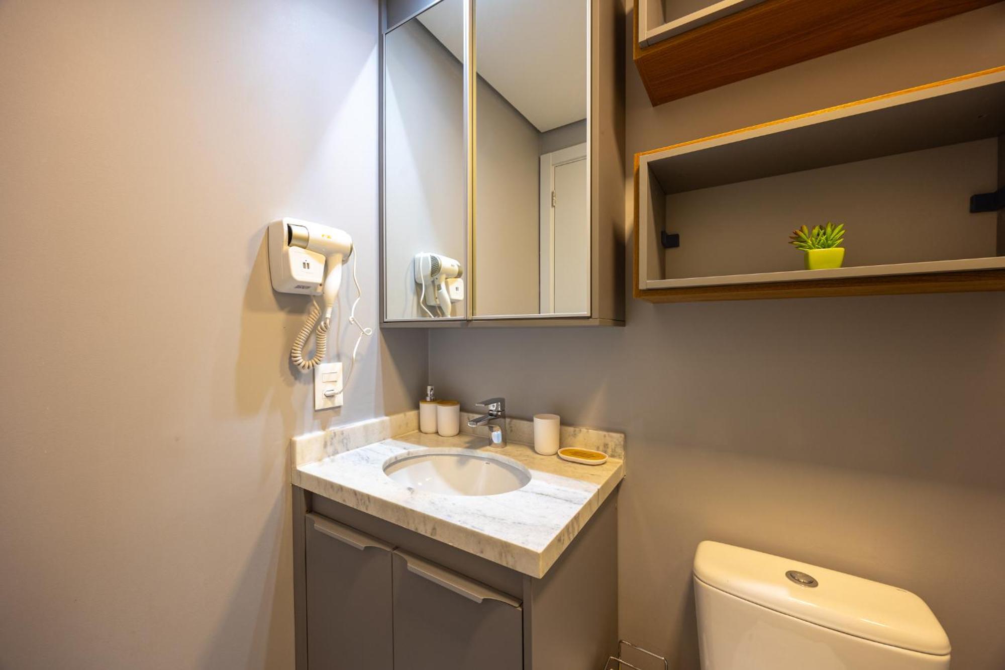 Apartment Easy Star - Charmoso A Poucos Metros Da Estacao Sumare - Op01i *