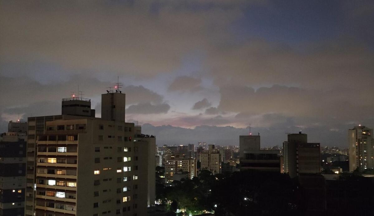 Premium 1 Minuto Do Metro Mariana *