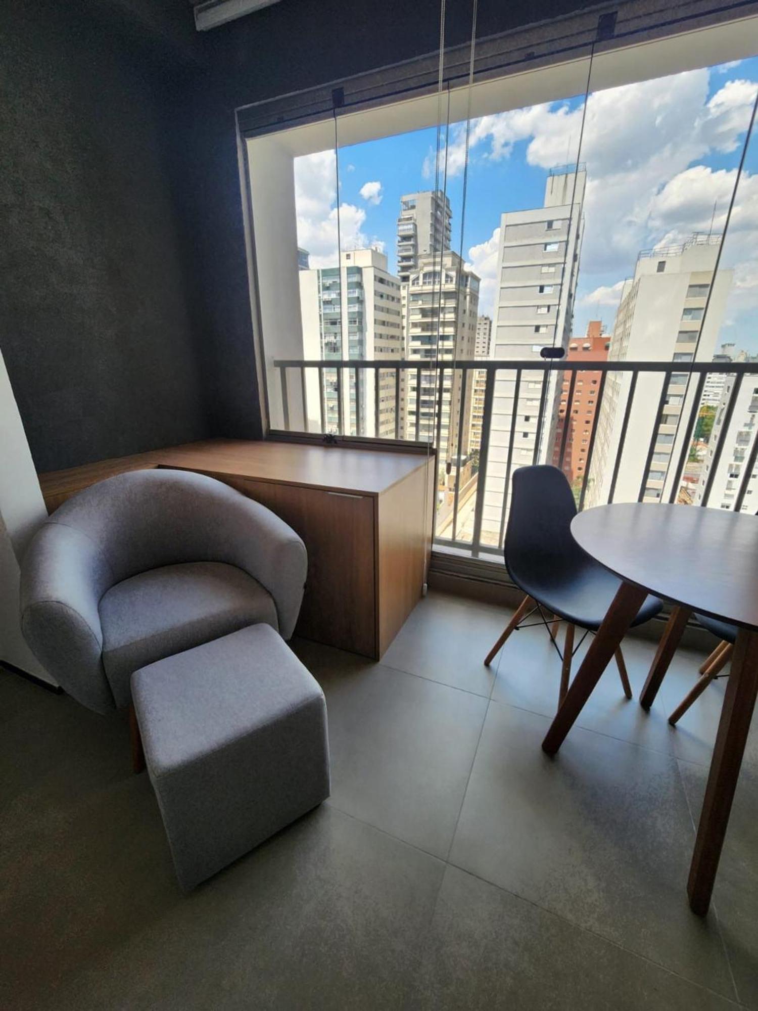 On Melo Alves By Vibe * Sao Paulo