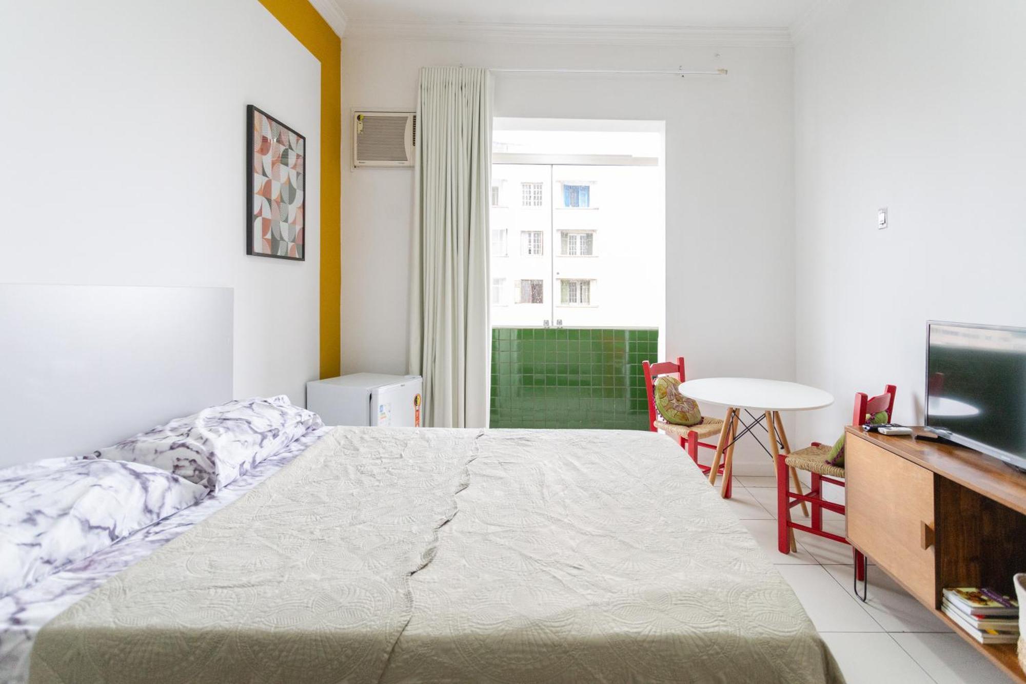 Coliving Sao Joao - Quartos Por Temporada Apartamento *