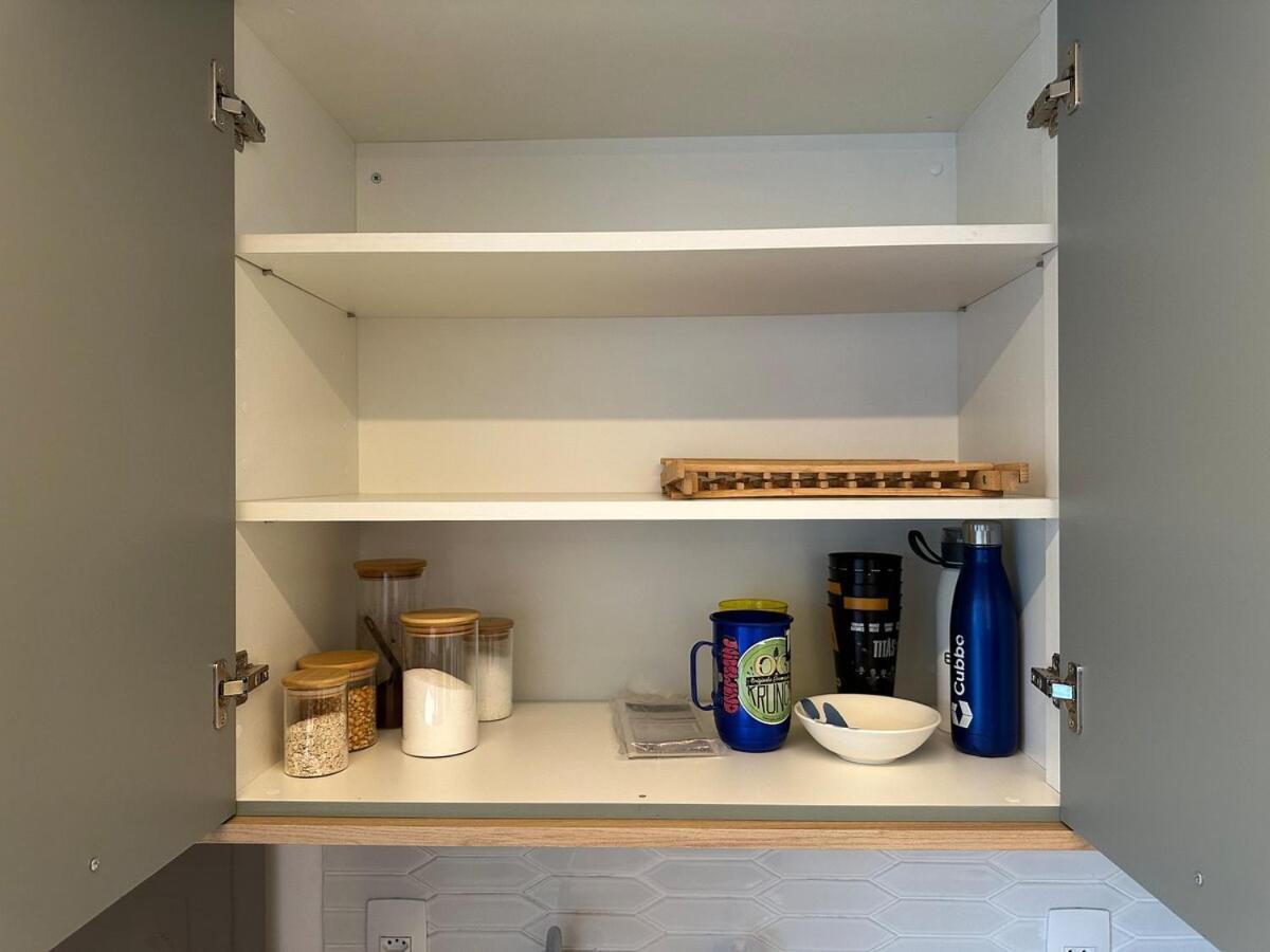 Apartamento Lk906 Apto Com Terraco Privativo E Cozinha Completa