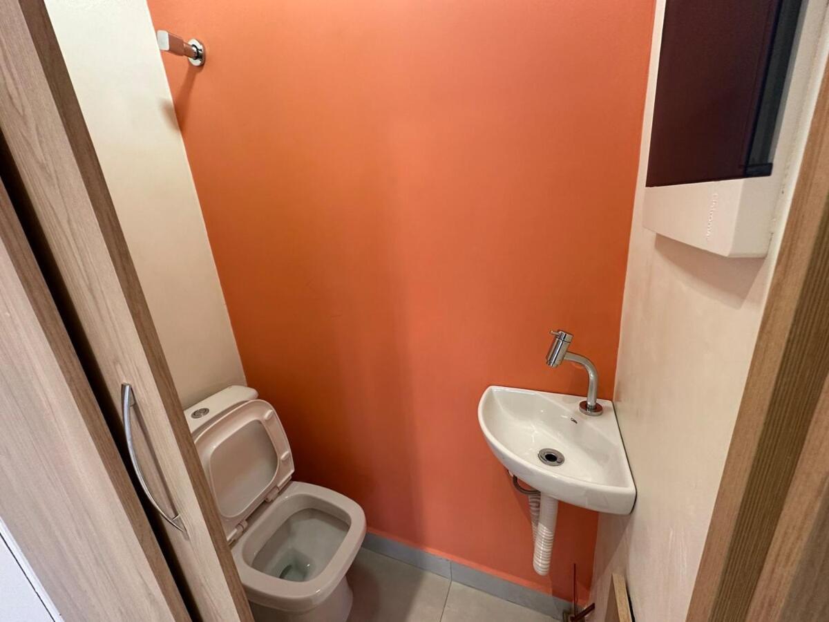 Lk906 Apto Com Terraco Privativo E Cozinha Completa *