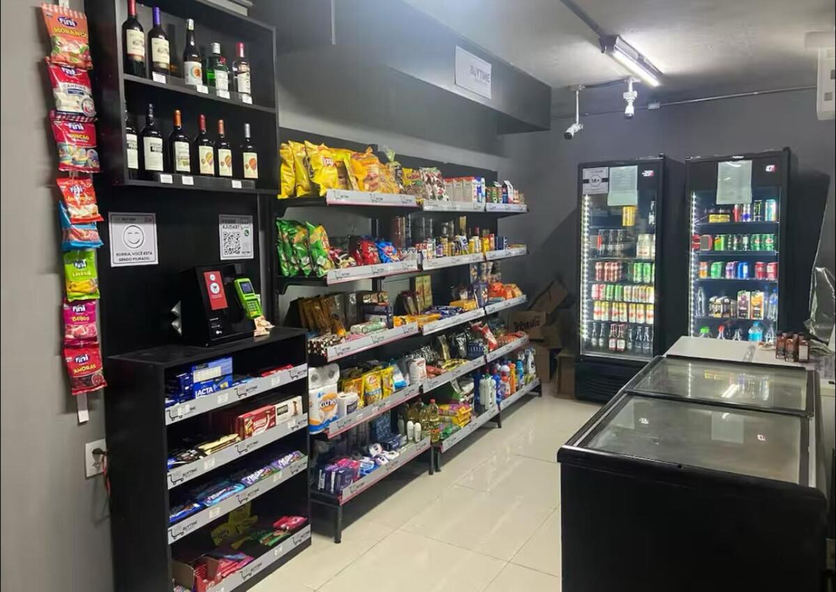 Lk906 Apto Com Terraco Privativo E Cozinha Completa Apartamento *
