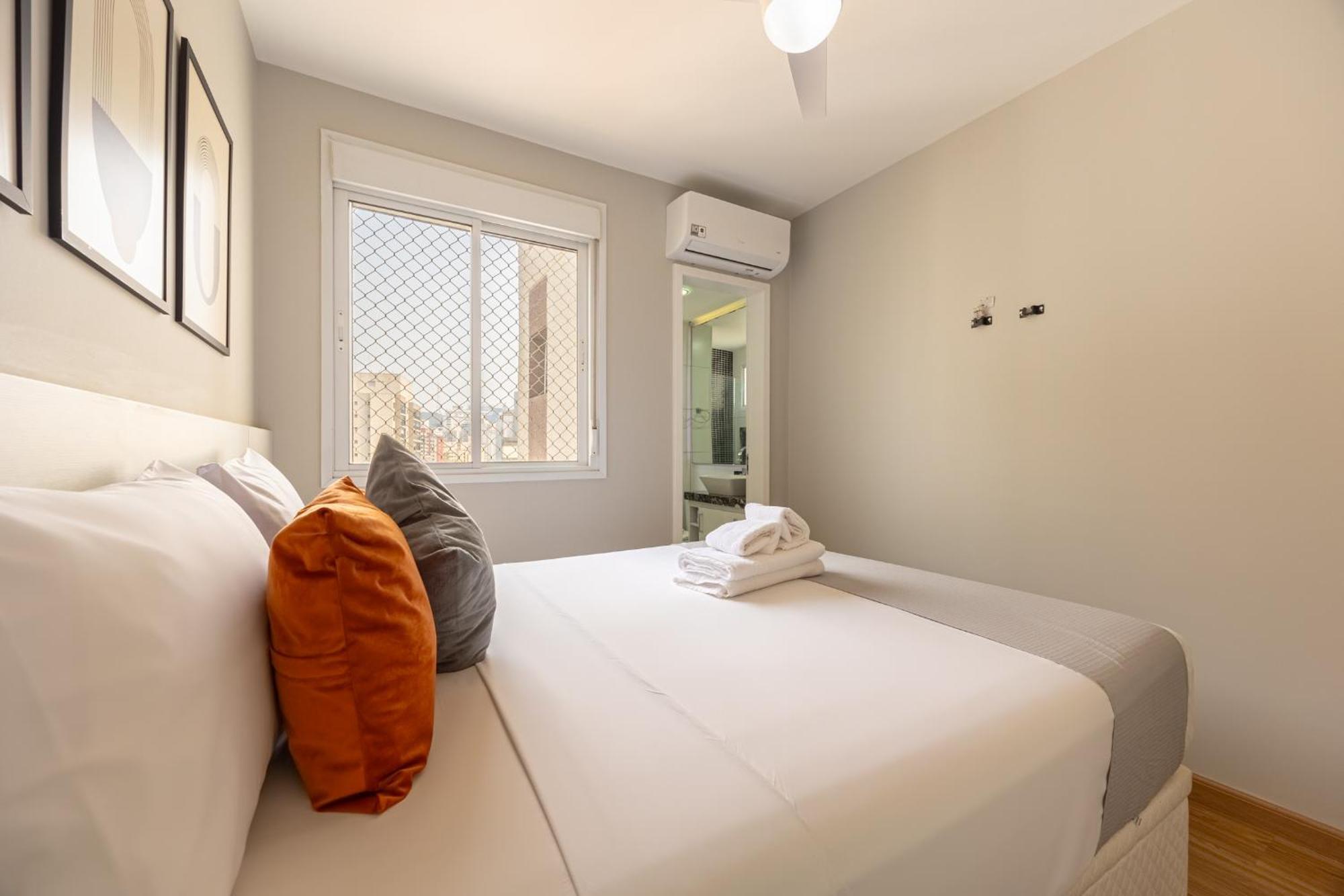 Easy Star - Belo Apto C/ 2 Quartos, Vaga E Varanda Na Paulista - Np01i Apartamento
