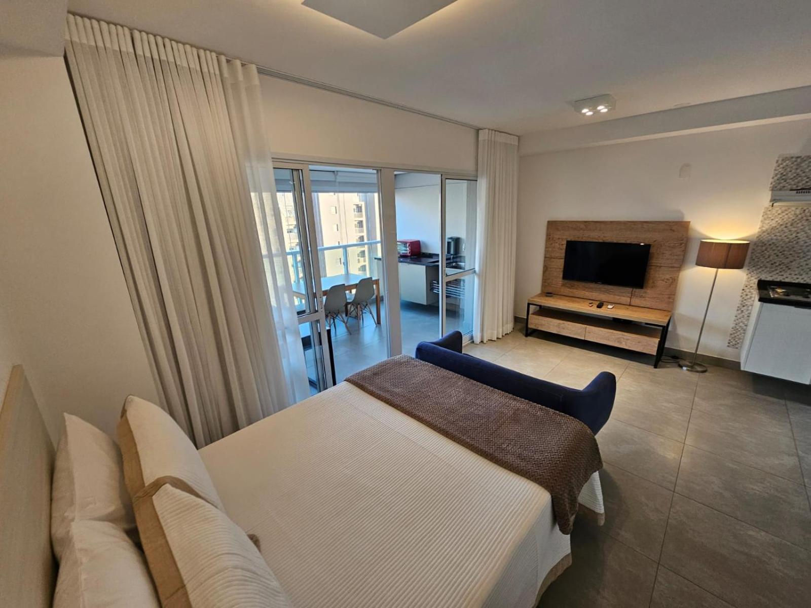 Espacoso Com Varanda - Brooklin Apartment Sao Paulo