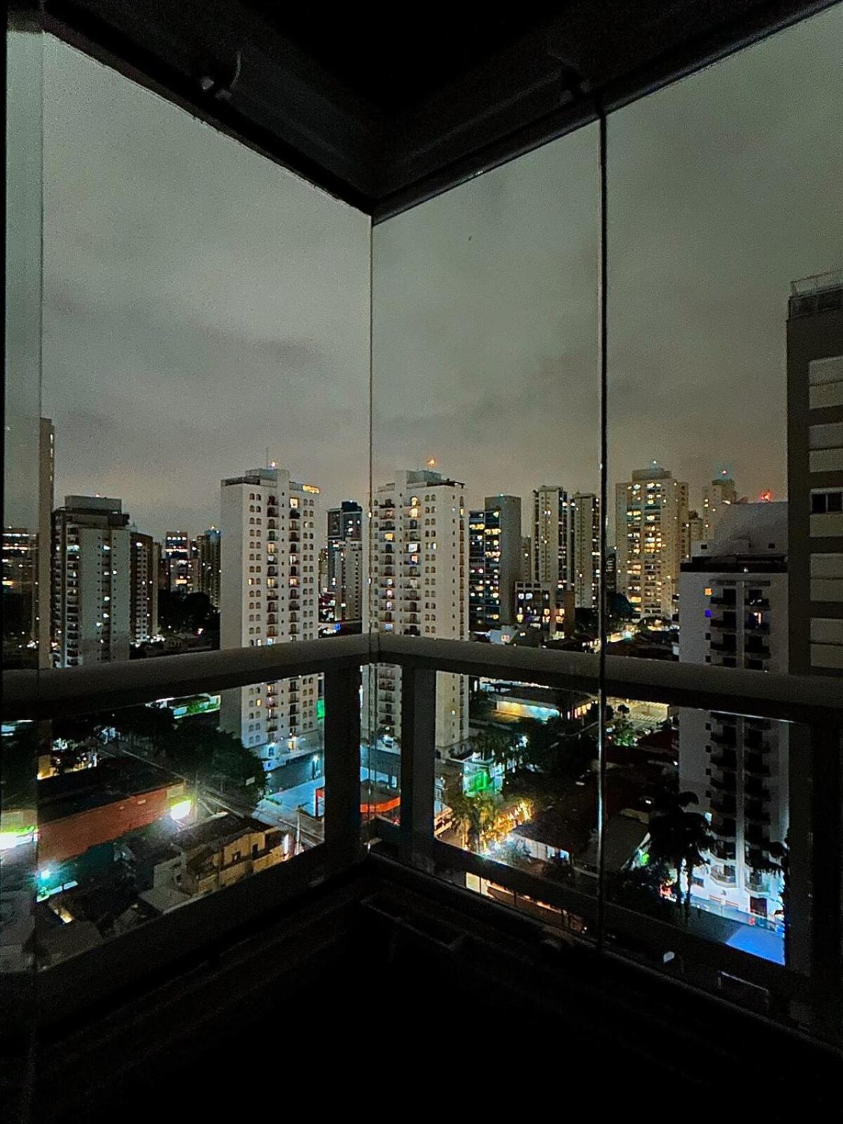 Aconchegante E Moderno Com Varanda Na Rua Guaicurus Apartamento São Paulo