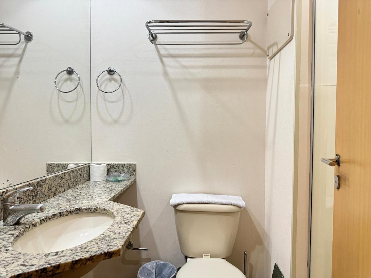 Apartment Flat Show 600m Av Paulista, Piscina, 1carro, Acad. Sao Paulo
