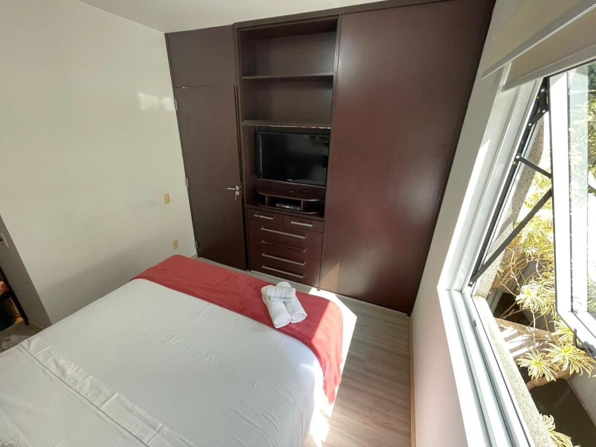 Apartment Flat Show 600m Av Paulista, Piscina, 1carro, Acad. Sao Paulo