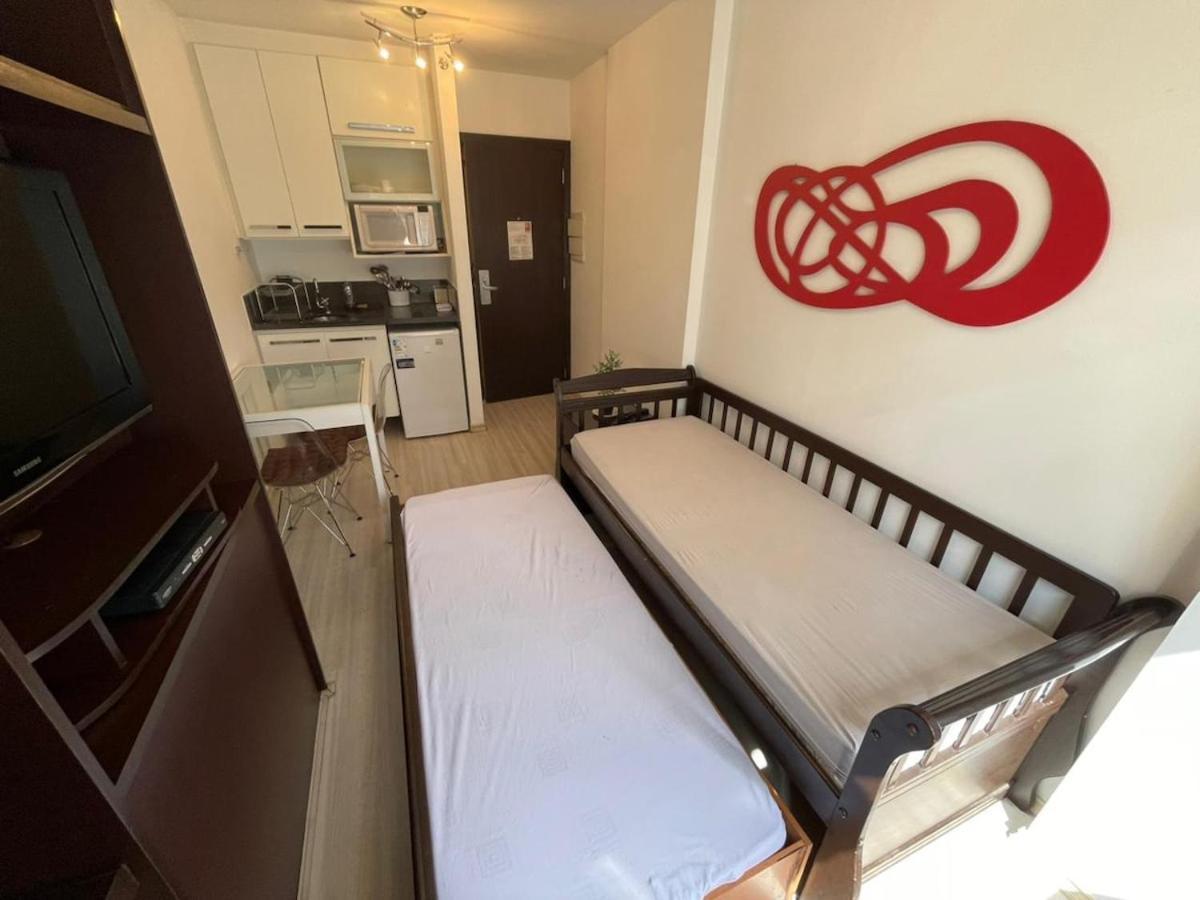 Apartment Flat Show 600m Av Paulista, Piscina, 1carro, Acad.