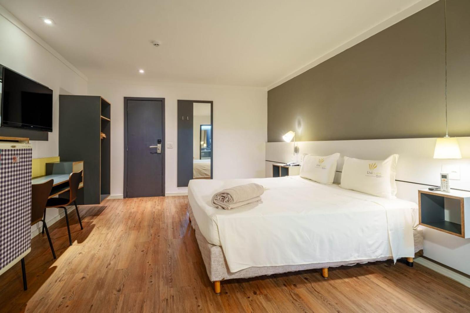 Uniclass Pinheiros Hotel
