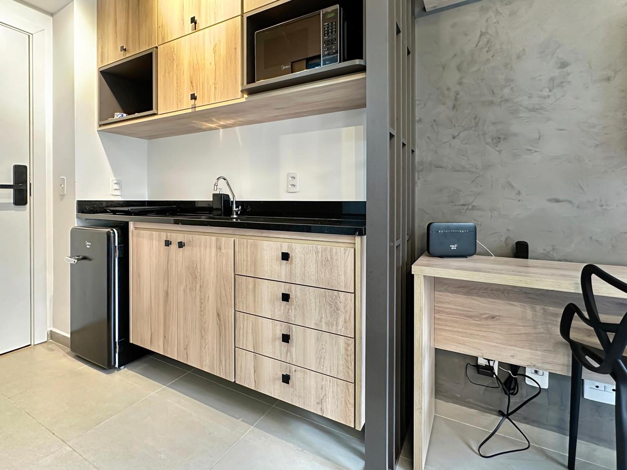 Air Conditioning Modern Kitchen Balcony