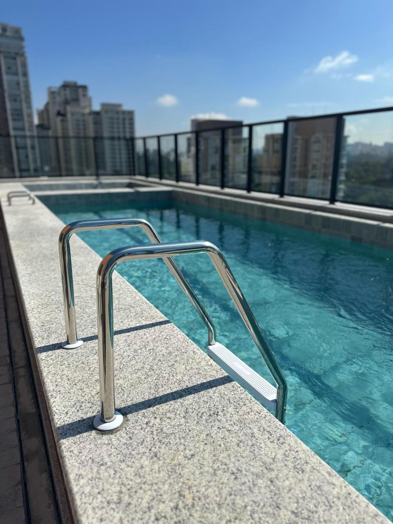 Apartamento Elegancia Em Moema - Com Vista E Design - M1