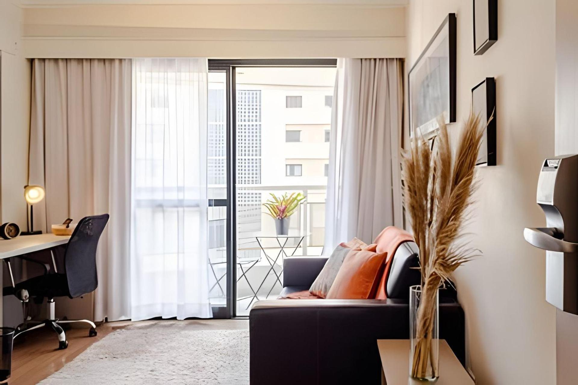 Apartamento Flat Em Moema - Limpeza Diaria & Estacionamento
