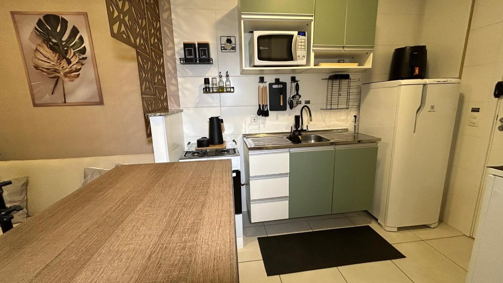 Apartment O Completo Com Sacada Prox Tokio Marine Hall