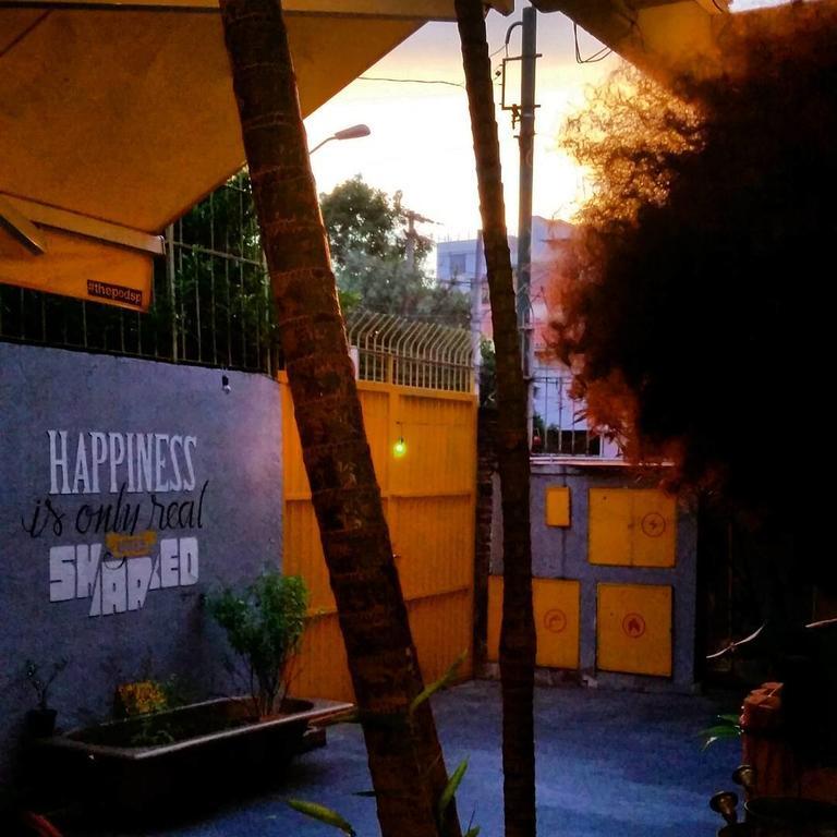 Hostel The Pod Sp & Bar *