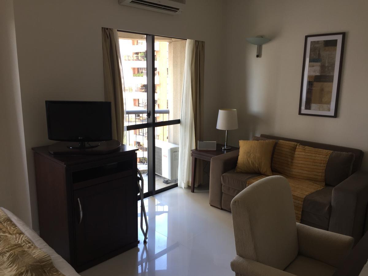 Flat Itaim Aparthotel 2*