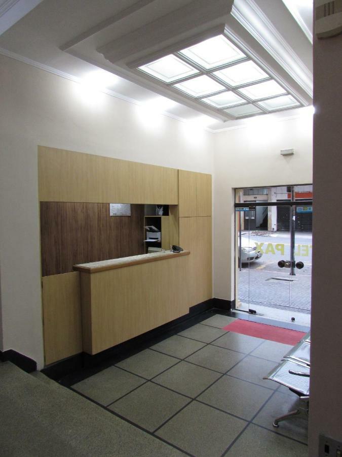 Pax Hotel 2*