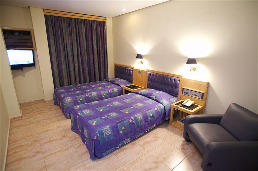 Hotel Columbia