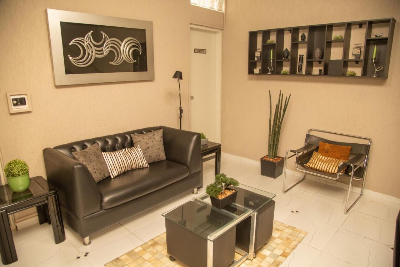 Oba Santana - Quartos E Suites - Privativos Guest house