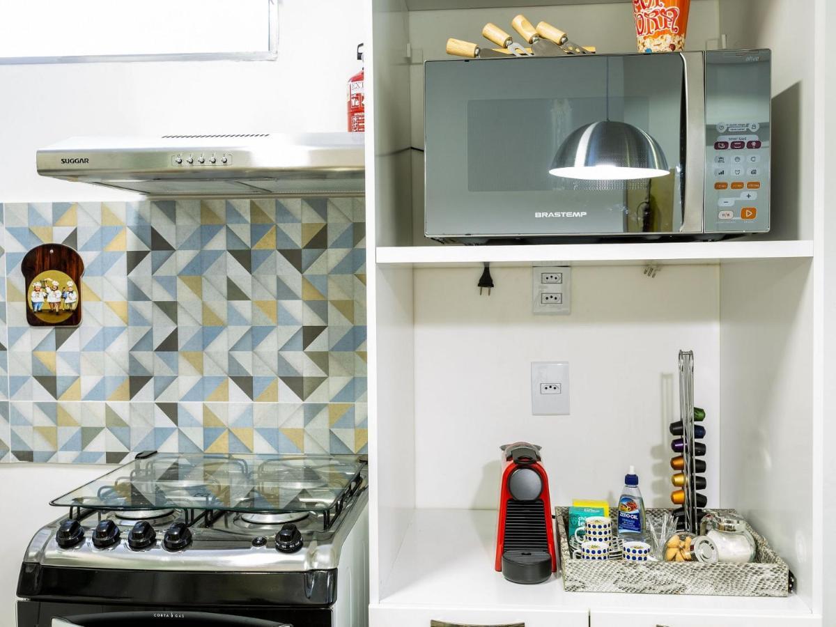 Com 2 Quartos Em Alto De Pinheiros Apartamento