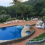 Condomínio Sorocotuba - Guarujá