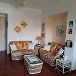 2 dorm Enseada Guarujá SP