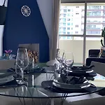 Lindo Apto, completo, próximo ao metrô!!