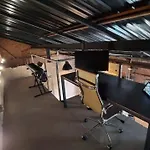 Casa Loft Industrial c/ Área Externa/Cama King/Churrasqueira
