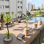 Easy Star - Studio Iluminado E Com Vista, Ao Lado Do Aeroporto - Pn02G