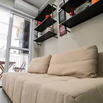 BHomy Bela Vista Moderno com varanda Y804B