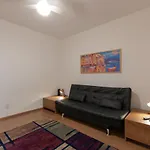 Apartamento No Bras Com Elevador