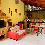 Casa charmosa na Granja - espaço gourmet e wifi