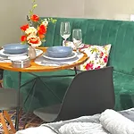 1002 - Rentaqui Studio Apartamento Lux Pinheiros