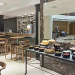 Estanplaza Funchal Faria Lima