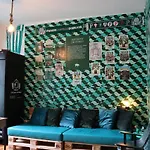 Mondo Verde Hostel