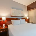 Cozy Room Wtc