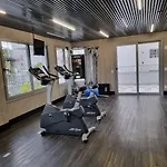 Studio Mobiliado, Com Garagem, 50M Metro Brooklin, Proximo Shopping Morumbi Em Sp
