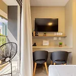 Easy Star - Belo Studio Bem Decorado No Campo Belo - Hb01I