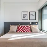 Downtown Republica Premium