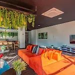 By Dabra House: Studios Completos Em Moema Em Frente Ao Shopping Ibirapuera
